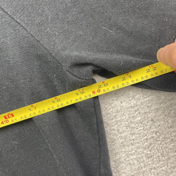 Levi's Graphic Sweatshirt Pullover Women Sz S Black w/ Classic Retro White Logo - Picture 7 of 13